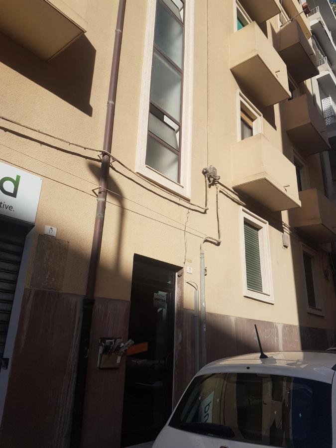 Milhouse Bed & Breakfast Cagliari Ngoại thất bức ảnh